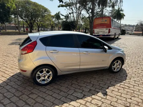 FORD Fiesta Hatch 1.5 16V 4P SE FLEX, Foto 3