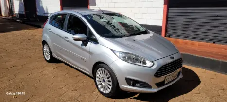 FORD Fiesta Hatch 1.6 16V 4P FLEX TITANIUM POWERSHIFT AUTOMTICO, Foto 2