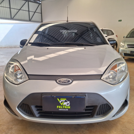 FORD Fiesta Hatch 1.6 CLASS, Foto 5