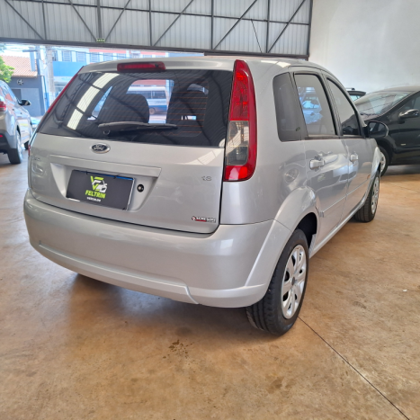 FORD Fiesta Hatch 1.6 CLASS, Foto 6