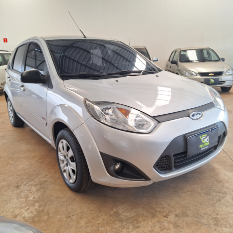 FORD Fiesta Hatch 1.6 CLASS, Foto 8