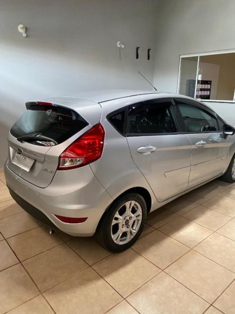 FORD Fiesta Hatch 1.6 16V 4P SE FLEX AUTOMTICO, Foto 4