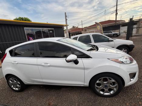 FORD Fiesta Hatch 1.6 16V 4P SE FLEX, Foto 4