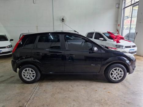 FORD Fiesta Hatch 1.6, Foto 3