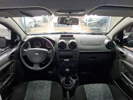 FORD Fiesta Hatch 1.6, Foto 8