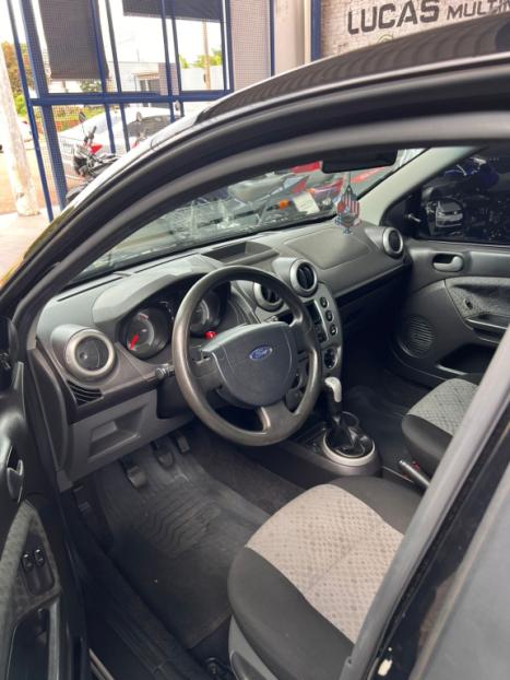 FORD Fiesta Hatch 1.6 4P CLASS FLEX, Foto 4