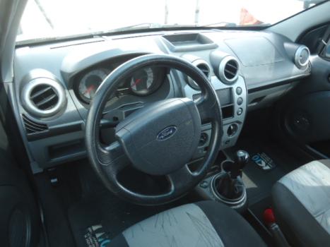 FORD Fiesta Hatch 1.0 4P FLEX, Foto 4