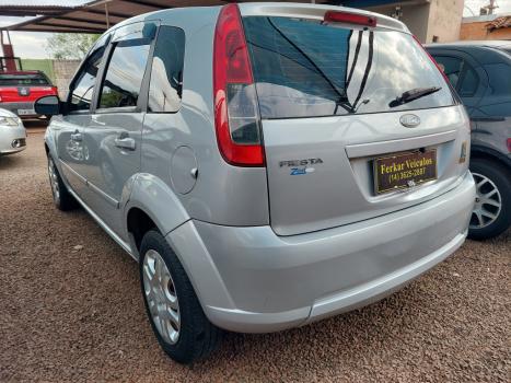 FORD Fiesta Hatch 1.6 4P FLEX, Foto 7