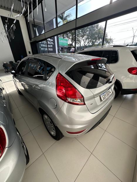 FORD Fiesta Hatch 1.6 16V 4P SE FLEX, Foto 4