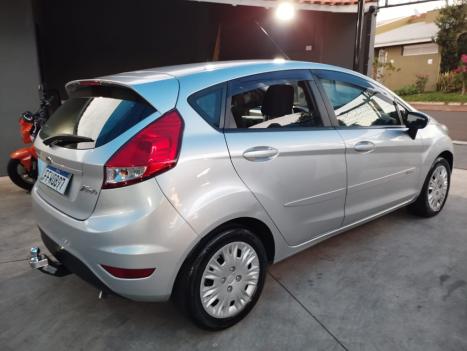 FORD Fiesta Hatch 1.5 16V 4P S FLEX, Foto 3