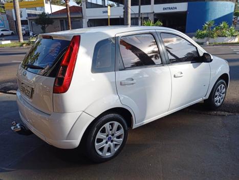 FORD Fiesta Hatch 1.6 4P SE FLEX, Foto 2