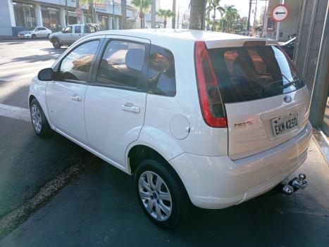 FORD Fiesta Hatch 1.6 4P SE FLEX, Foto 4