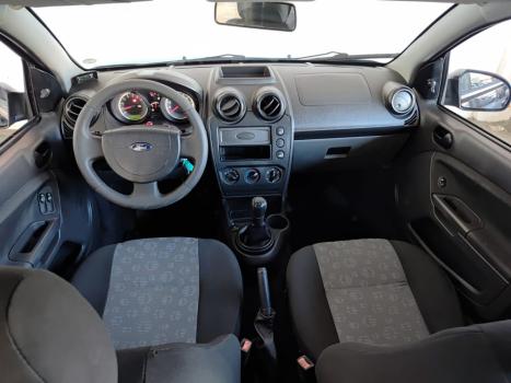 FORD Fiesta Hatch 1.0 4P FLEX, Foto 15