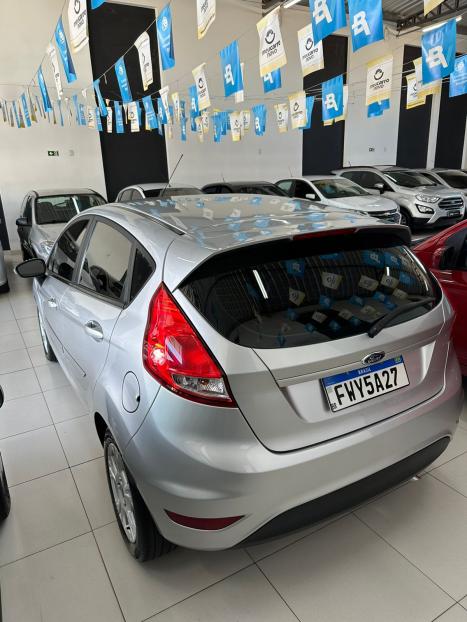 FORD Fiesta Hatch 1.6 4P FLEX, Foto 4