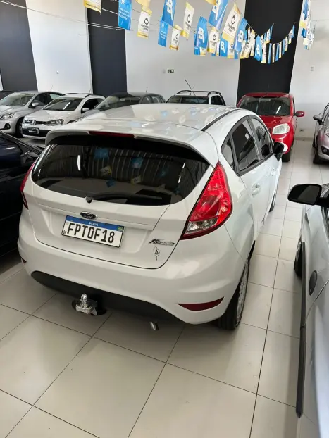 FORD Fiesta Hatch 1.5 16V 4P S FLEX, Foto 4