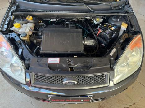 FORD Fiesta Hatch 1.0, Foto 9