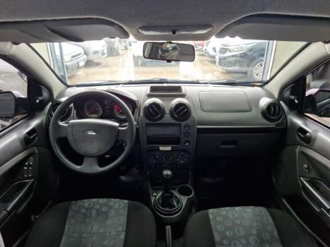 FORD Fiesta Hatch 1.6, Foto 5