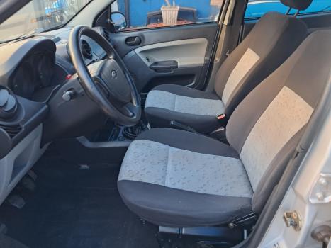 FORD Fiesta Hatch 1.0 4P FLEX, Foto 8