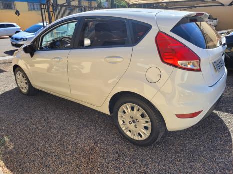 FORD Fiesta Hatch 1.5 16V 4P S FLEX, Foto 4