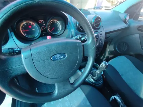 FORD Fiesta Hatch 1.0 4P FLEX, Foto 6