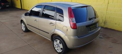 FORD Fiesta Hatch 1.0, Foto 3
