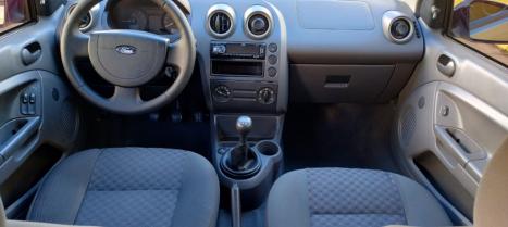 FORD Fiesta Hatch 1.0, Foto 6