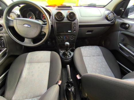 FORD Fiesta Hatch 1.0 4P SE FLEX, Foto 3