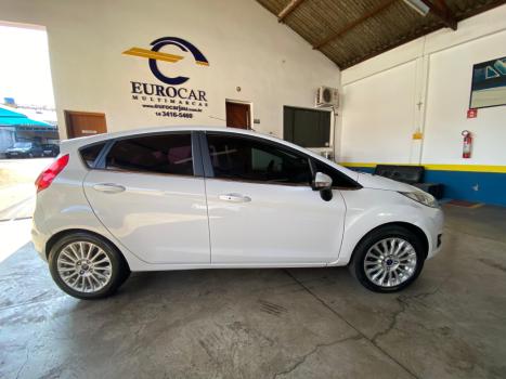 FORD Fiesta Hatch 1.0 12V 4P TITANIUM PLUS ECOBOOST TURBO POWERSHIFT AUTOMTICO, Foto 8