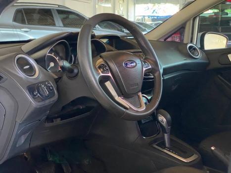 FORD Fiesta Hatch 1.0 12V 4P TITANIUM PLUS ECOBOOST TURBO POWERSHIFT AUTOMTICO, Foto 9