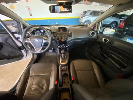 FORD Fiesta Hatch 1.0 12V 4P TITANIUM PLUS ECOBOOST TURBO POWERSHIFT AUTOMTICO, Foto 10