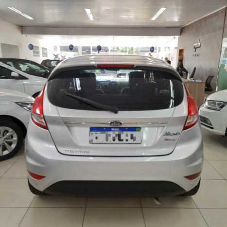 FORD Fiesta Hatch 1.6 4P FLEX TITANIUM POWERSHIFT AUTOMTICO, Foto 4