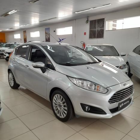 FORD Fiesta Hatch 1.6 4P FLEX TITANIUM POWERSHIFT AUTOMTICO, Foto 7