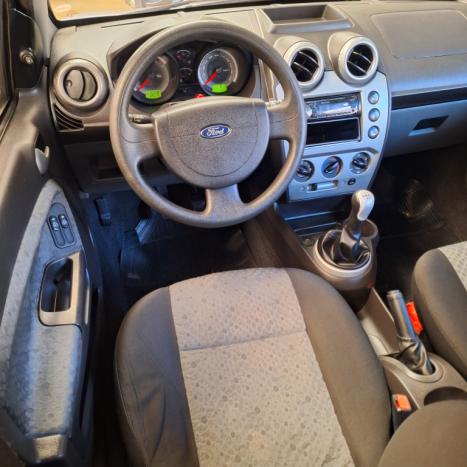 FORD Fiesta Hatch 1.6 4P CLASS FLEX, Foto 4