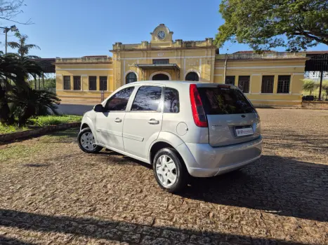 FORD Fiesta Hatch 1.6 4P ROCAM FLEX, Foto 3
