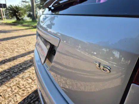 FORD Fiesta Hatch 1.6 4P ROCAM FLEX, Foto 5