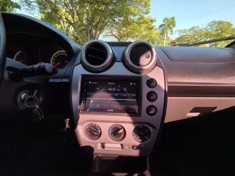 FORD Fiesta Hatch 1.6 4P ROCAM FLEX, Foto 8