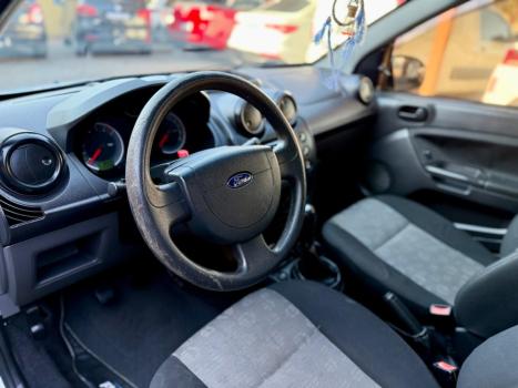 FORD Fiesta Hatch 1.0 4P FLEX, Foto 3