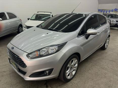 FORD Fiesta Hatch 1.6 16V 4P FLEX TITANIUM PLUS POWERSHIFT AUTOMTICO, Foto 1