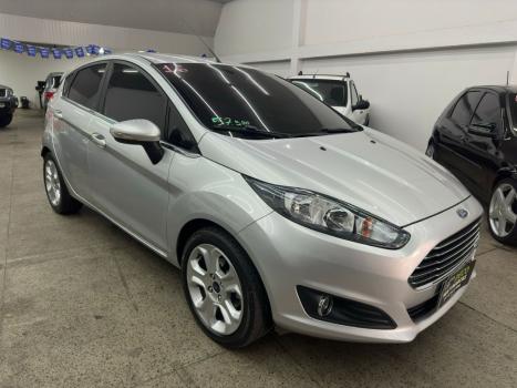 FORD Fiesta Hatch 1.6 16V 4P FLEX TITANIUM PLUS POWERSHIFT AUTOMTICO, Foto 3
