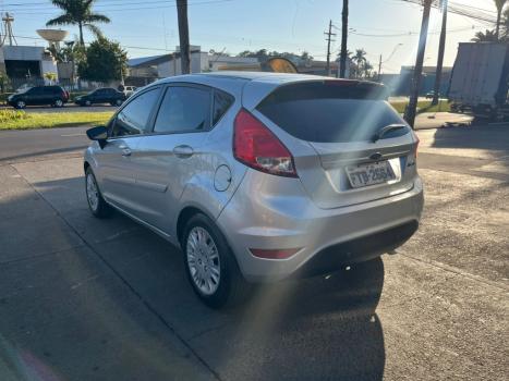 FORD Fiesta Hatch 1.5 16V 4P S FLEX, Foto 4