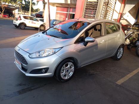FORD Fiesta Hatch 1.5 16V 4P SE FLEX, Foto 4