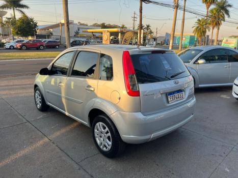 FORD Fiesta Hatch 1.6, Foto 4