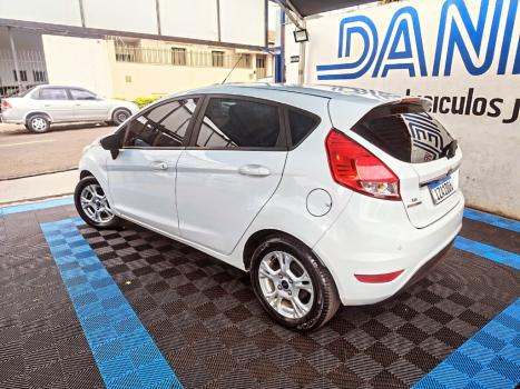 FORD Fiesta Hatch 1.6 16V 4P FLEX SEL POWERSHIFT AUTOMTICO, Foto 2