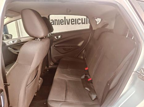 FORD Fiesta Hatch 1.6 16V 4P FLEX SEL POWERSHIFT AUTOMTICO, Foto 4