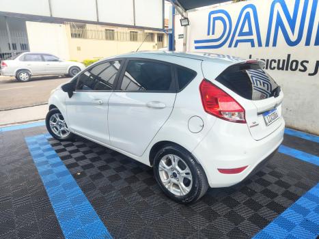 FORD Fiesta Hatch 1.6 16V 4P FLEX SEL POWERSHIFT AUTOMTICO, Foto 5