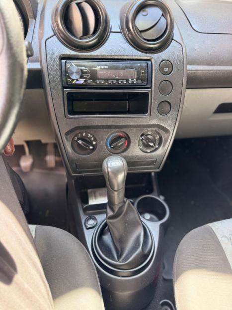 FORD Fiesta Hatch 1.6 4P FLEX, Foto 3