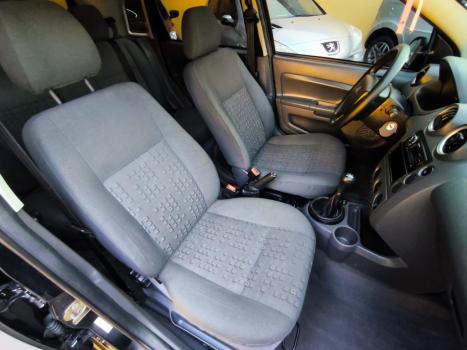 FORD Fiesta Hatch 1.0 4P, Foto 6