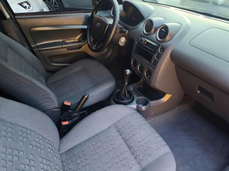 FORD Fiesta Hatch 1.0 4P, Foto 9