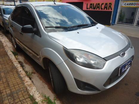 FORD Fiesta Sedan 1.6 4P FLEX, Foto 2