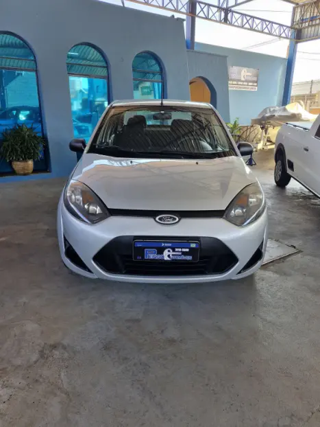 FORD Fiesta Sedan 1.6 4P FLEX, Foto 2